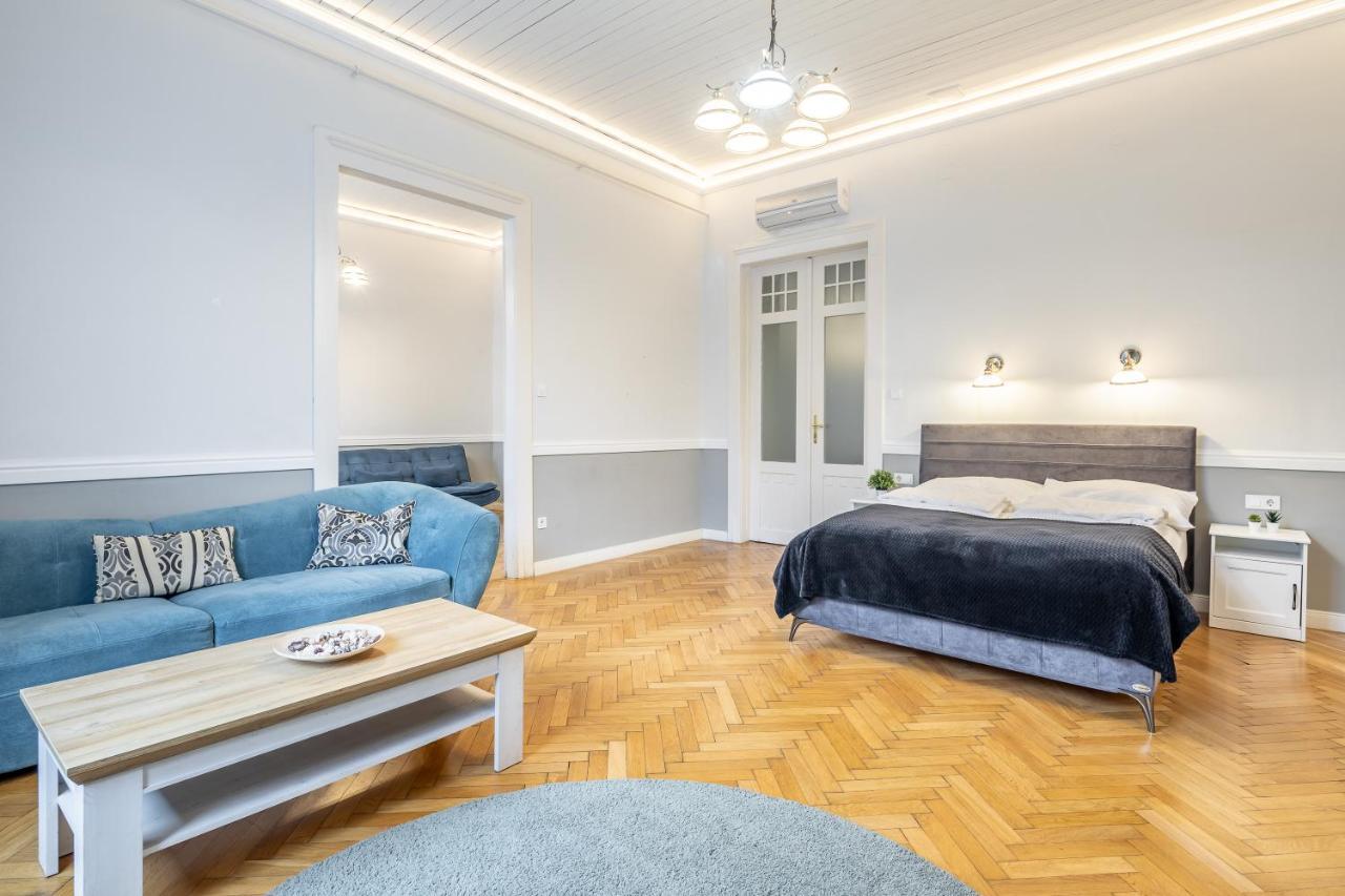 Apartamento Luxurious At Center Budapeste