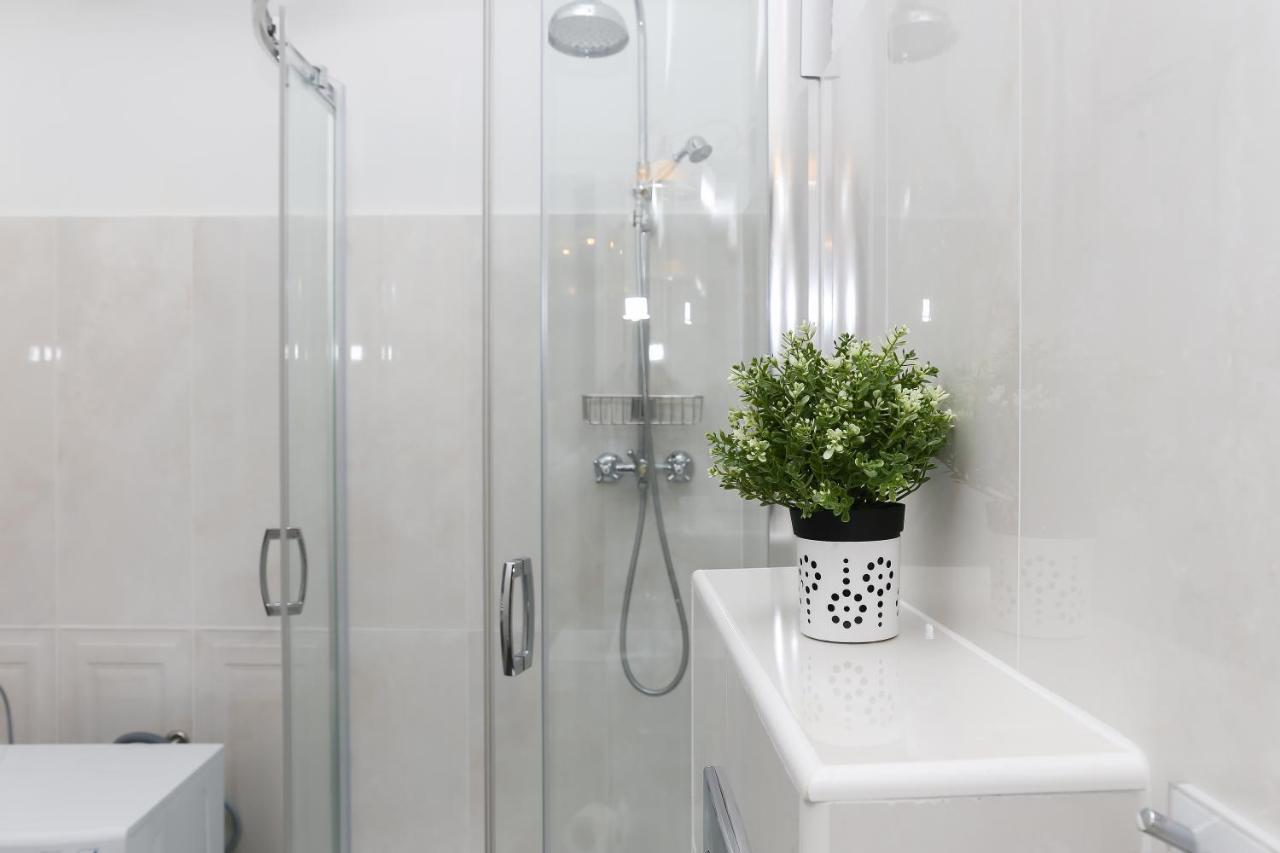 Luxurious At Center Apartamento *